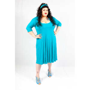 Dorian cosplaying as Deanna Troi from Star trek TNG.